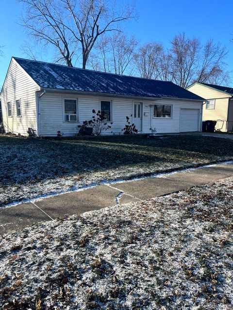 A home in Sauk Village