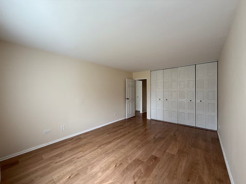 Tiny photo for 2 Villa Verde Drive #113, Buffalo Grove, IL 60089 (MLS # 12719044)