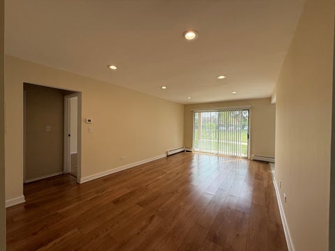 Tiny photo for 2 Villa Verde Drive #113, Buffalo Grove, IL 60089 (MLS # 12719044)