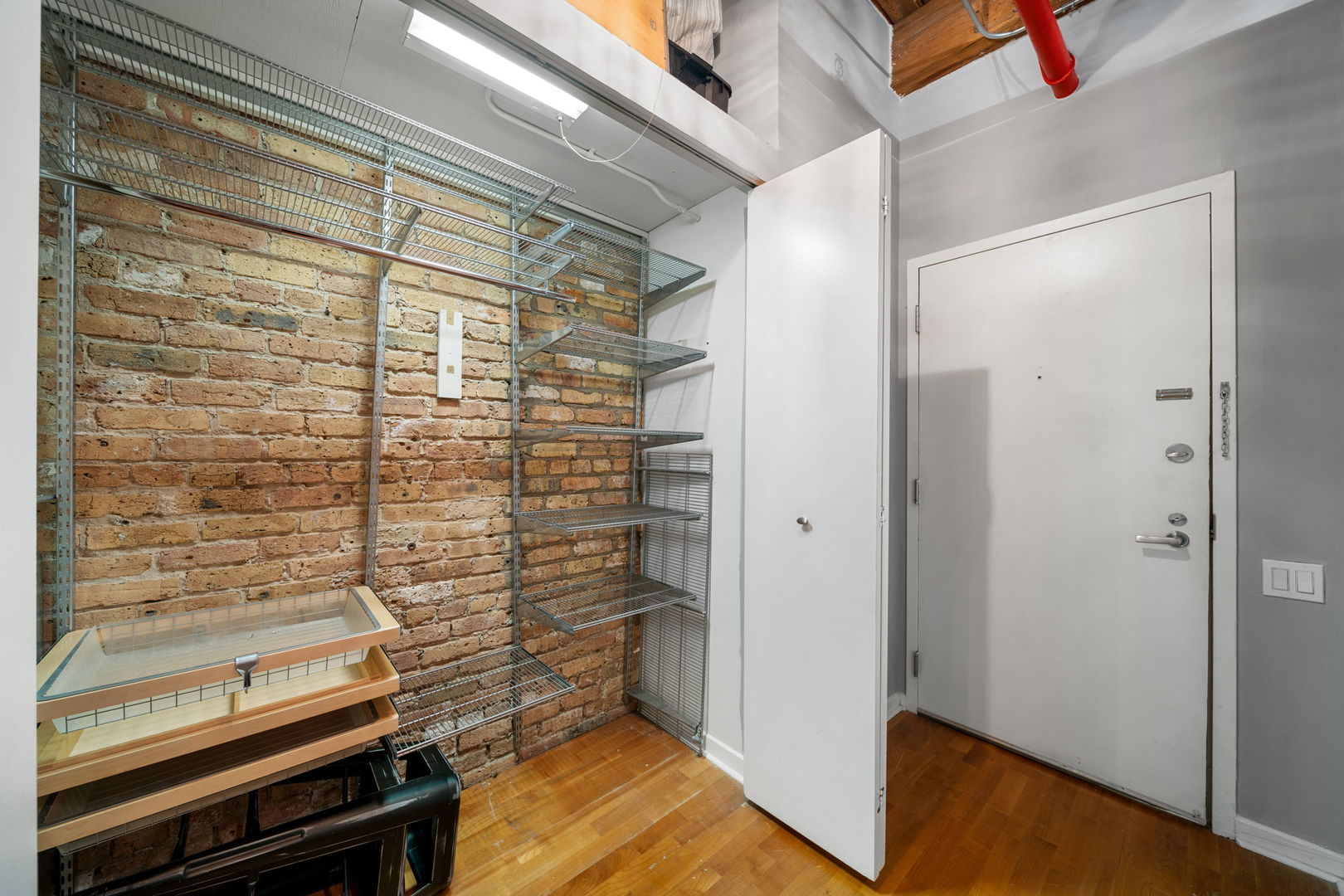 225 W Huron Street 501