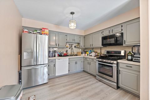 Tiny photo for 224 Radcliff Drive, Bolingbrook, IL 60440 (MLS # 12487540)