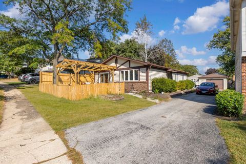 Tiny photo for 224 Radcliff Drive, Bolingbrook, IL 60440 (MLS # 12487540)