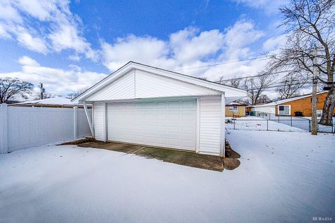 Tiny photo for 3808 153rd Place, Midlothian, IL 60445 (MLS # 12552550)
