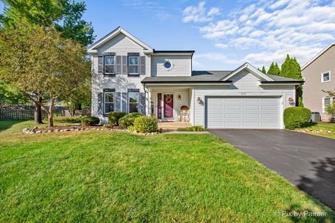 Photo of 888 Blazing Star Trail, Cary, IL 60013 (MLS # 12488583)