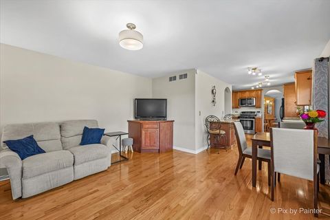 Tiny photo for 888 Blazing Star Trail, Cary, IL 60013 (MLS # 12488583)