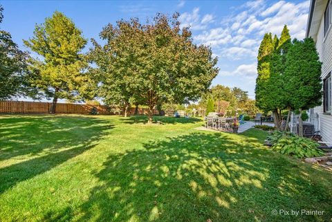 Tiny photo for 888 Blazing Star Trail, Cary, IL 60013 (MLS # 12488583)