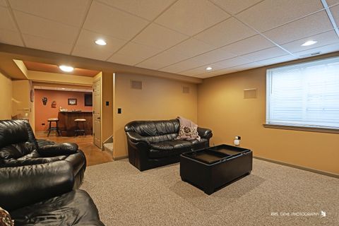 Single Family Residence in Wauconda IL 2550 Coneflower Court 25.jpg