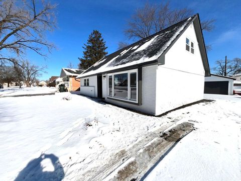 Photo of 16943 Old Elm Drive, Country Club Hills, IL 60478 (MLS # 12557770)