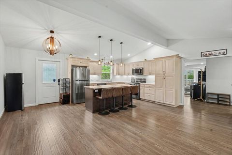 Tiny photo for 10 O Connor Court, Champaign, IL 61821 (MLS # 12610144)