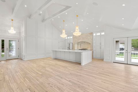 Tiny photo for 1004 Golden Avenue, Woodstock, IL 60098 (MLS # 12412357)