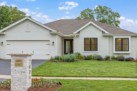 Tiny photo for 1004 Golden Avenue, Woodstock, IL 60098 (MLS # 12412357)