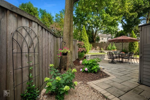 Tiny photo for 353 Western Avenue, Clarendon Hills, IL 60514 (MLS # 12726918)