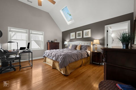 Tiny photo for 353 Western Avenue, Clarendon Hills, IL 60514 (MLS # 12726918)