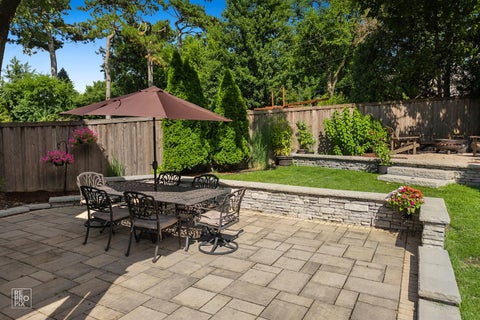 Tiny photo for 353 Western Avenue, Clarendon Hills, IL 60514 (MLS # 12726918)