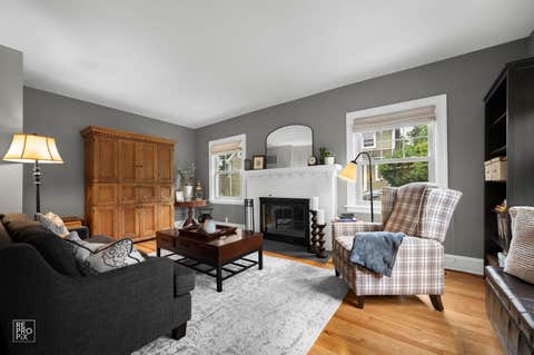 Tiny photo for 353 Western Avenue, Clarendon Hills, IL 60514 (MLS # 12726918)