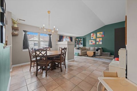 Tiny photo for 1346 Spencer Lane #1346, Batavia, IL 60510 (MLS # 12621692)