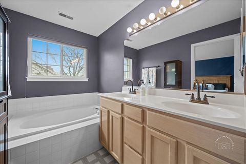 Tiny photo for 1346 Spencer Lane #1346, Batavia, IL 60510 (MLS # 12621692)