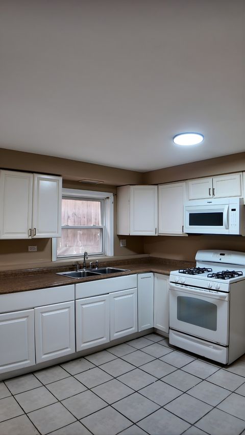 Tiny photo for 1637 N 34th Avenue, Melrose Park, IL 60160 (MLS # 12582567)