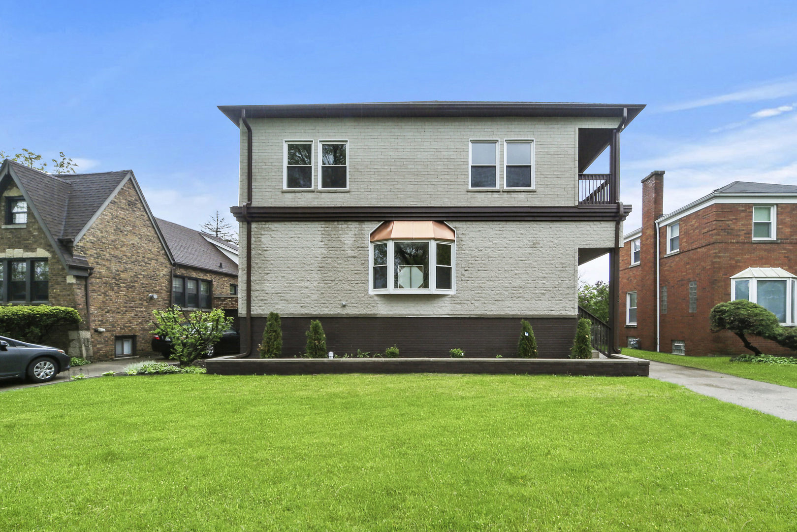 Photo 1 of 53 — 33 Northgate Road, Riverside, IL 60546