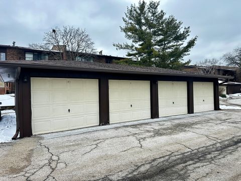 Tiny photo for 1313 Cass Lane E #302, Westmont, IL 60559 (MLS # 12631632)