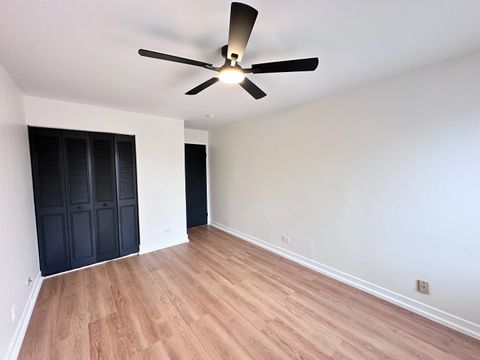 Tiny photo for 1313 Cass Lane E #302, Westmont, IL 60559 (MLS # 12631632)