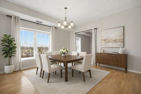 Tiny photo for 410 W Mahogany Court #509, Palatine, IL 60067 (MLS # 12589458)