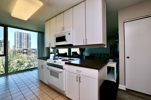 Tiny photo for 3115 S Michigan Avenue #504, Chicago, IL 60616 (MLS # 12622030)