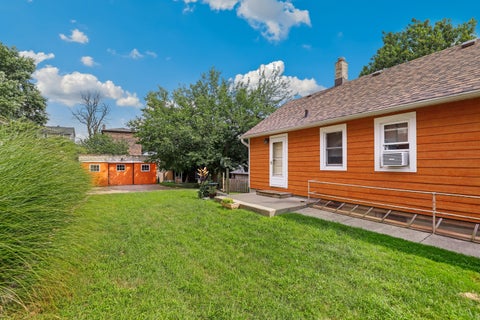 Tiny photo for 13157 Greenwood Avenue, Blue Island, IL 60406 (MLS # 12741406)