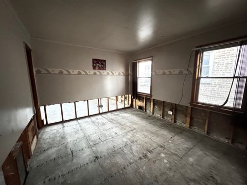 Tiny photo for 10100 S Saint Lawrence Avenue, Chicago, IL 60628 (MLS # 12618101)