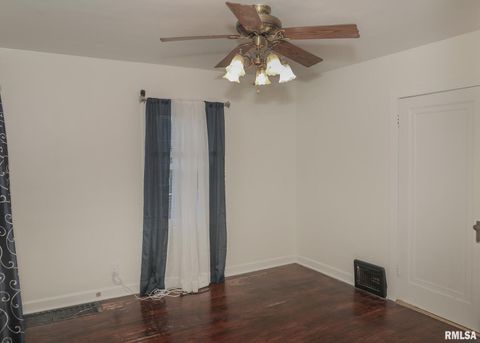 Tiny photo for 421 10TH Street #A, Silvis, IL 61282 (MLS # QC4267487)