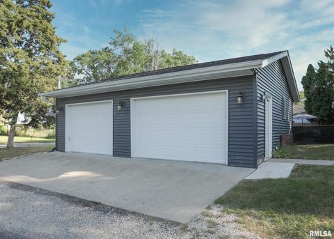 Tiny photo for 421 10TH Street #A, Silvis, IL 61282 (MLS # QC4267487)