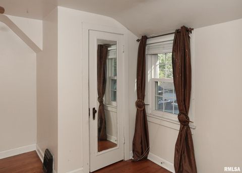 Tiny photo for 421 10TH Street #A, Silvis, IL 61282 (MLS # QC4267487)