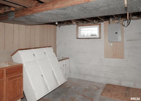 Tiny photo for 421 10TH Street #A, Silvis, IL 61282 (MLS # QC4267487)