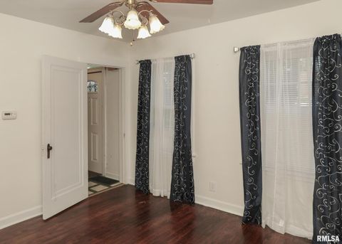 Tiny photo for 421 10TH Street #A, Silvis, IL 61282 (MLS # QC4267487)