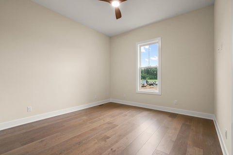Tiny photo for 493 Stonebridge Parkway, Valparaiso, IN 46383 (MLS # 12692103)