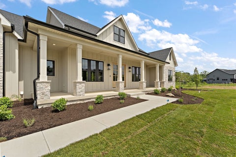 Tiny photo for 493 Stonebridge Parkway, Valparaiso, IN 46383 (MLS # 12692103)