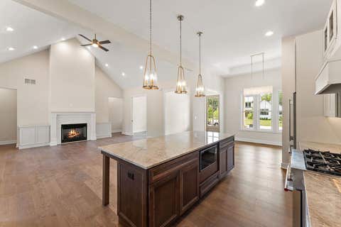 Tiny photo for 493 Stonebridge Parkway, Valparaiso, IN 46383 (MLS # 12692103)