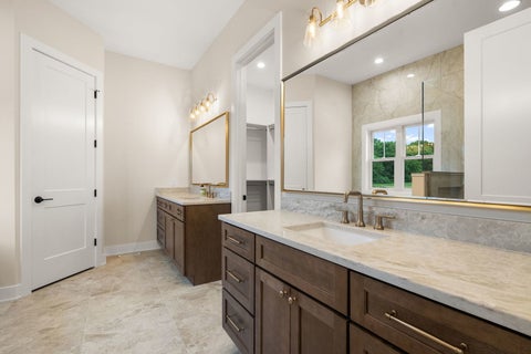 Tiny photo for 493 Stonebridge Parkway, Valparaiso, IN 46383 (MLS # 12692103)