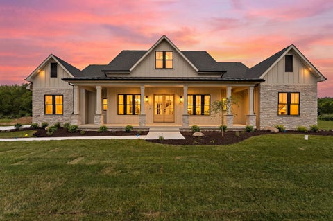 Tiny photo for 493 Stonebridge Parkway, Valparaiso, IN 46383 (MLS # 12692103)