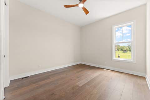 Tiny photo for 493 Stonebridge Parkway, Valparaiso, IN 46383 (MLS # 12692103)