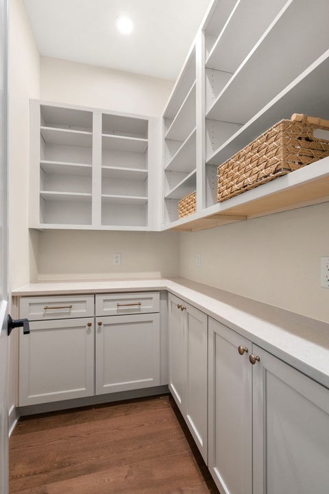 Tiny photo for 493 Stonebridge Parkway, Valparaiso, IN 46383 (MLS # 12692103)