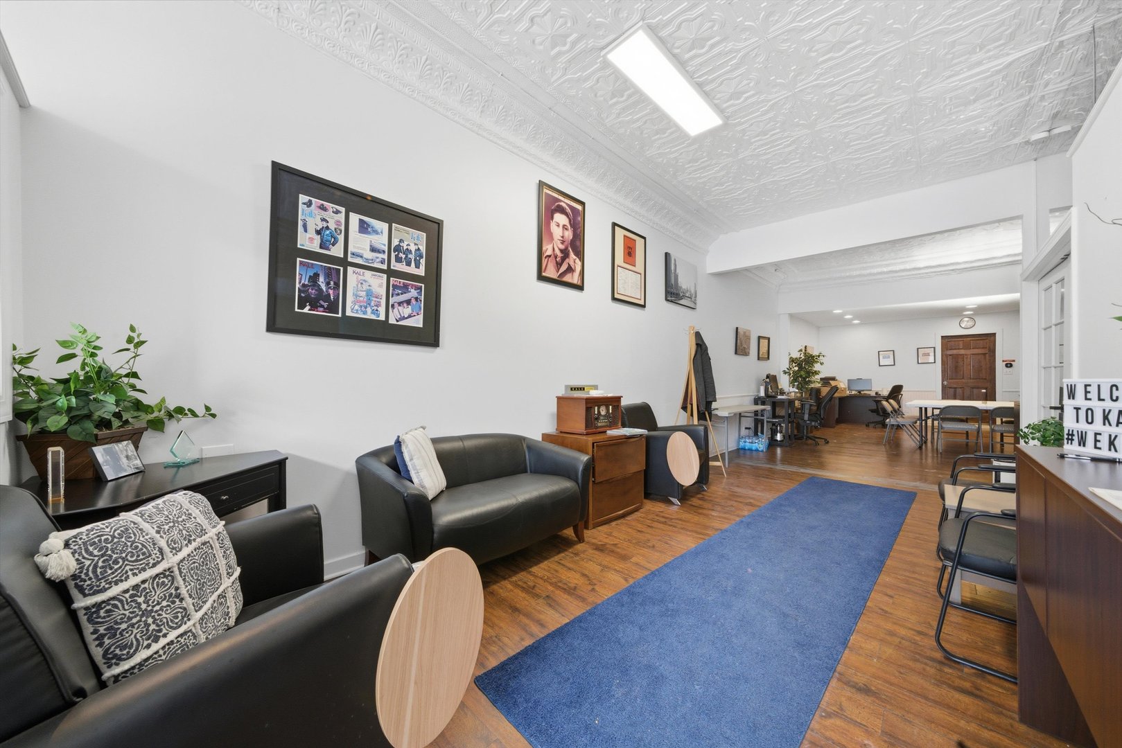 2447 N Ashland Avenue 1