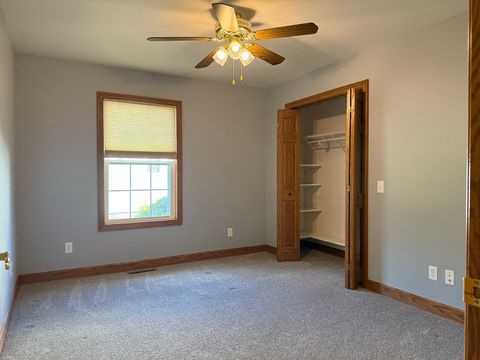 Tiny photo for 725 Independence Drive, Princeton, IL 61356 (MLS # 12402896)