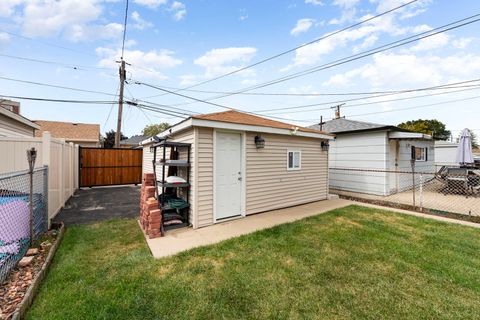 Tiny photo for 1514 N 22nd Avenue, Melrose Park, IL 60160 (MLS # 12513681)