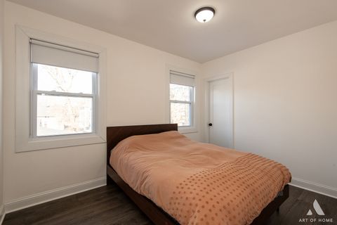 Tiny photo for 262 Lionel Road, Riverside, IL 60546 (MLS # 12584830)