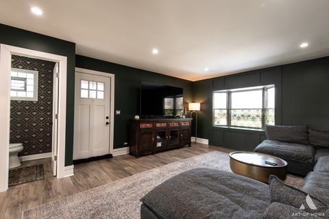 Tiny photo for 262 Lionel Road, Riverside, IL 60546 (MLS # 12584830)