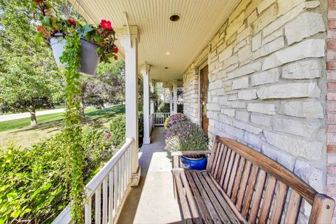 Tiny photo for 179 Sycamore Drive, Hawthorn Woods, IL 60047 (MLS # 12470326)