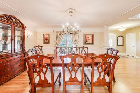 Tiny photo for 179 Sycamore Drive, Hawthorn Woods, IL 60047 (MLS # 12470326)