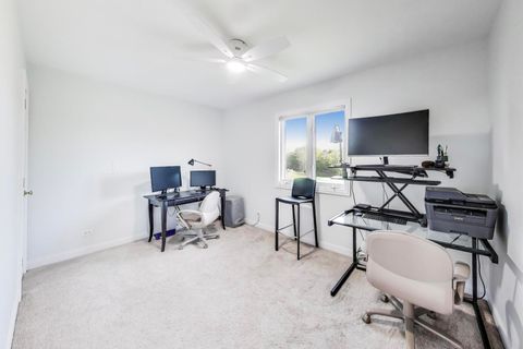 Tiny photo for 179 Sycamore Drive, Hawthorn Woods, IL 60047 (MLS # 12470326)