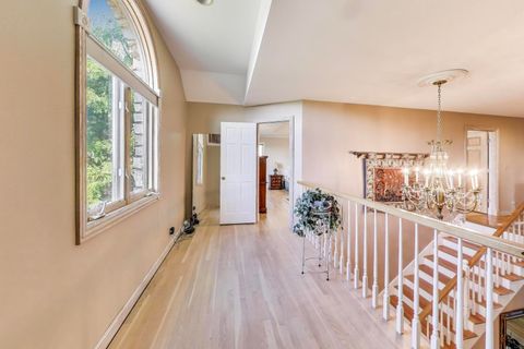 Tiny photo for 179 Sycamore Drive, Hawthorn Woods, IL 60047 (MLS # 12470326)